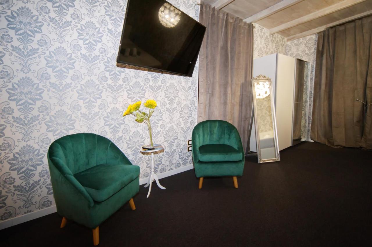 B&B Clesio & Residence Buonconsiglio Apartments トレント エクステリア 写真