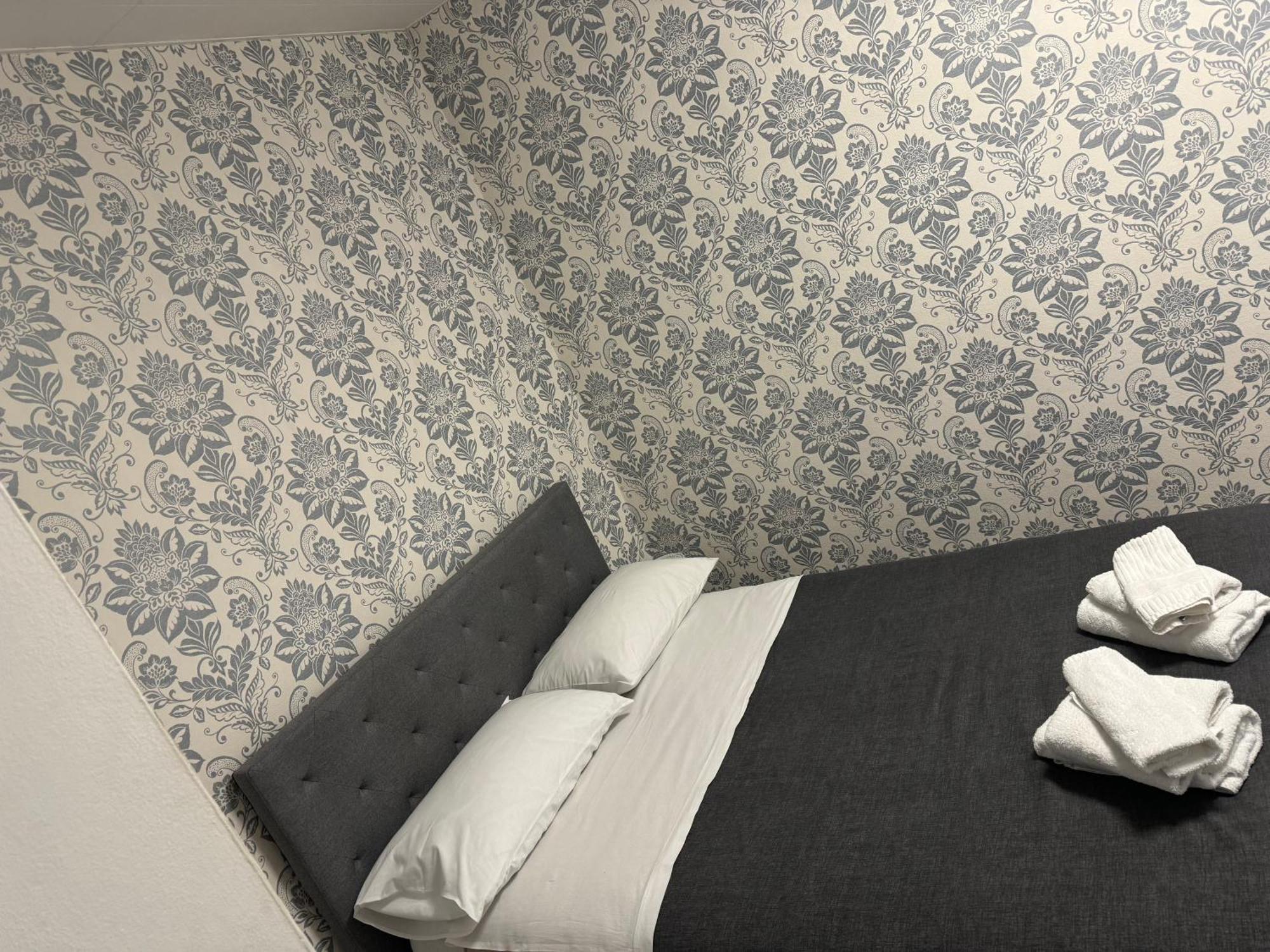 B&B Clesio & Residence Buonconsiglio Apartments トレント エクステリア 写真